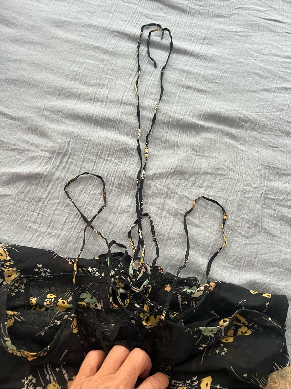 Medium
Black & Mustard Floral Ruffle vintage Slip Dress - Picture 9 of 11